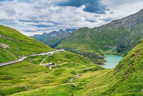 Explore the stunning Grossglockner, Austria. A scenic road in the Austrian Alps offering breathtaking landscapes, perfect for tourism and unforgettable drives. Experience Austria, Grossglockner